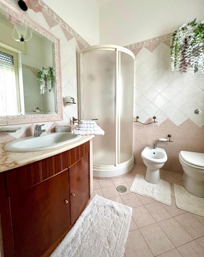 Royal House Trecase Bagian luar foto