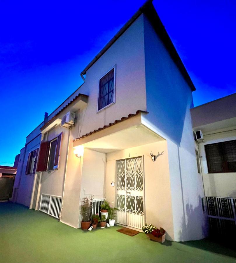 Royal House Trecase Bagian luar foto